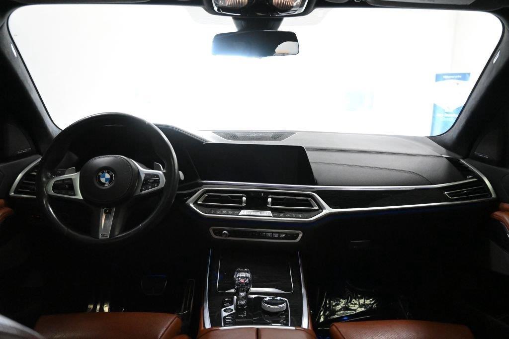 BMW X7 xDrive40i Sports Activity Vehicle 2020