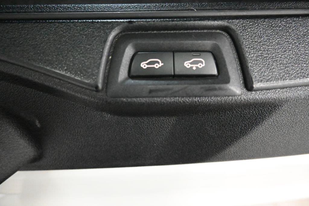 BMW X7 xDrive40i Sports Activity Vehicle 2020