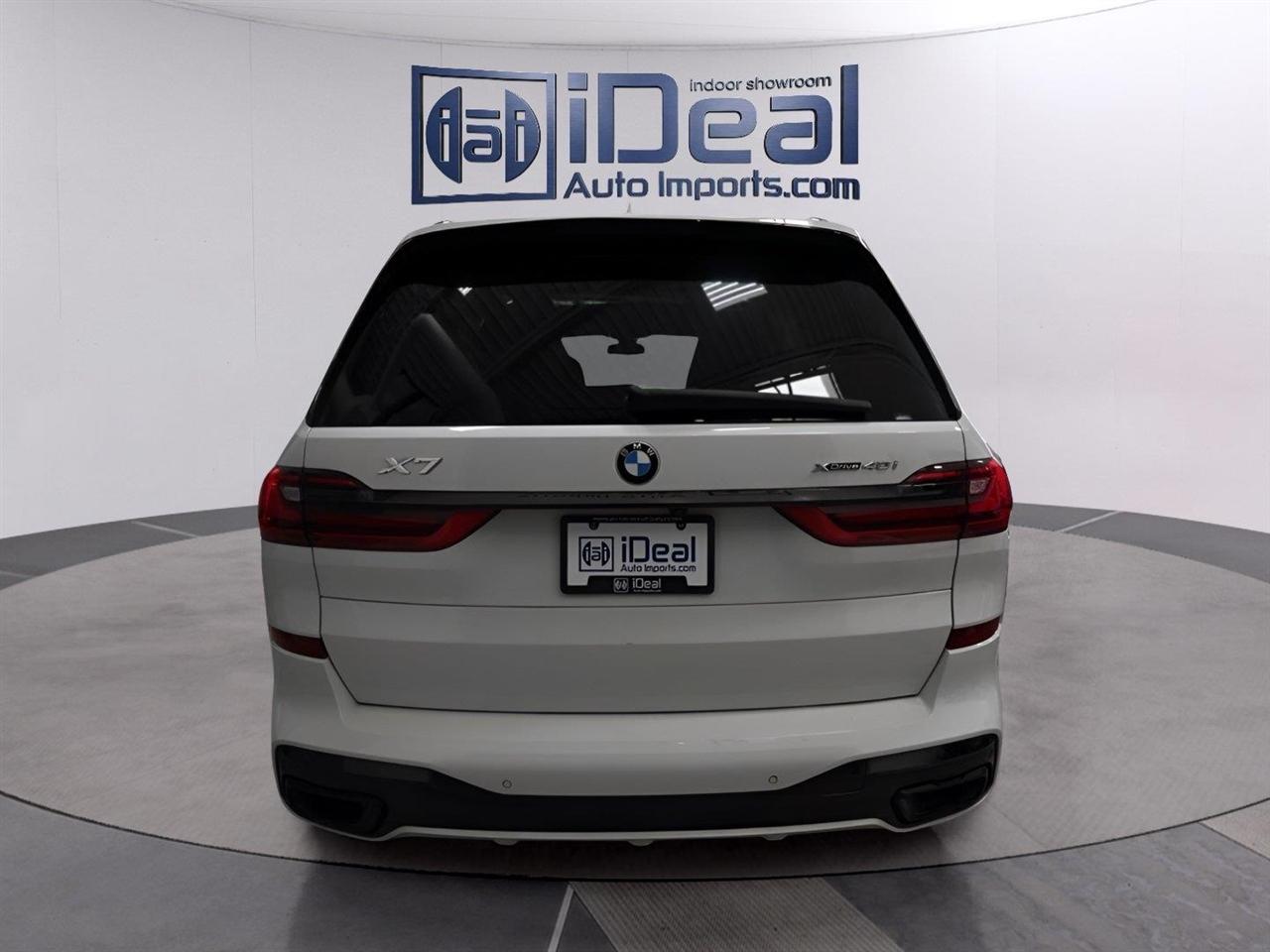 BMW X7 xDrive40i Sports Activity Vehicle 2020