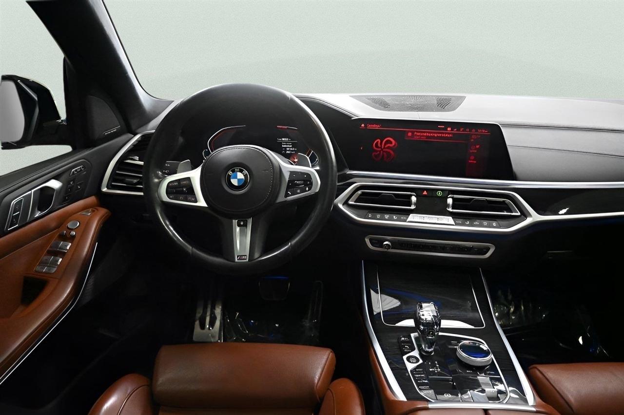 BMW X7 xDrive40i Sports Activity Vehicle 2020