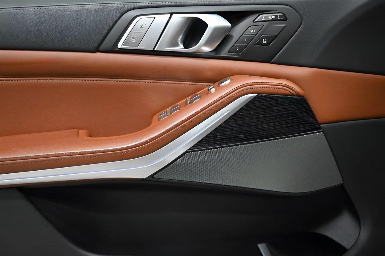 BMW X7 xDrive40i Sports Activity Vehicle 2020