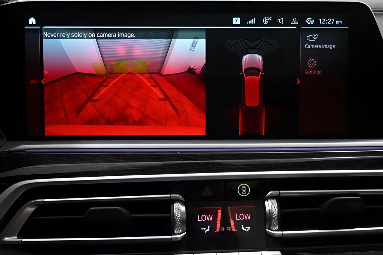 BMW X7 xDrive40i Sports Activity Vehicle 2020