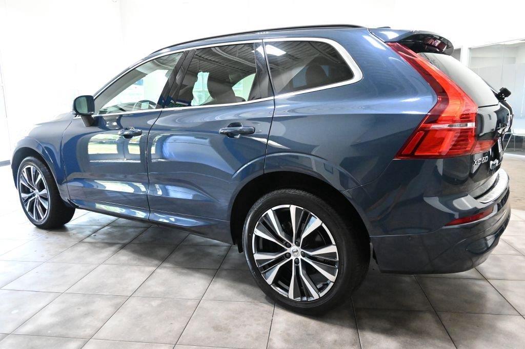 Volvo XC60 B5 AWD Momentum 2022