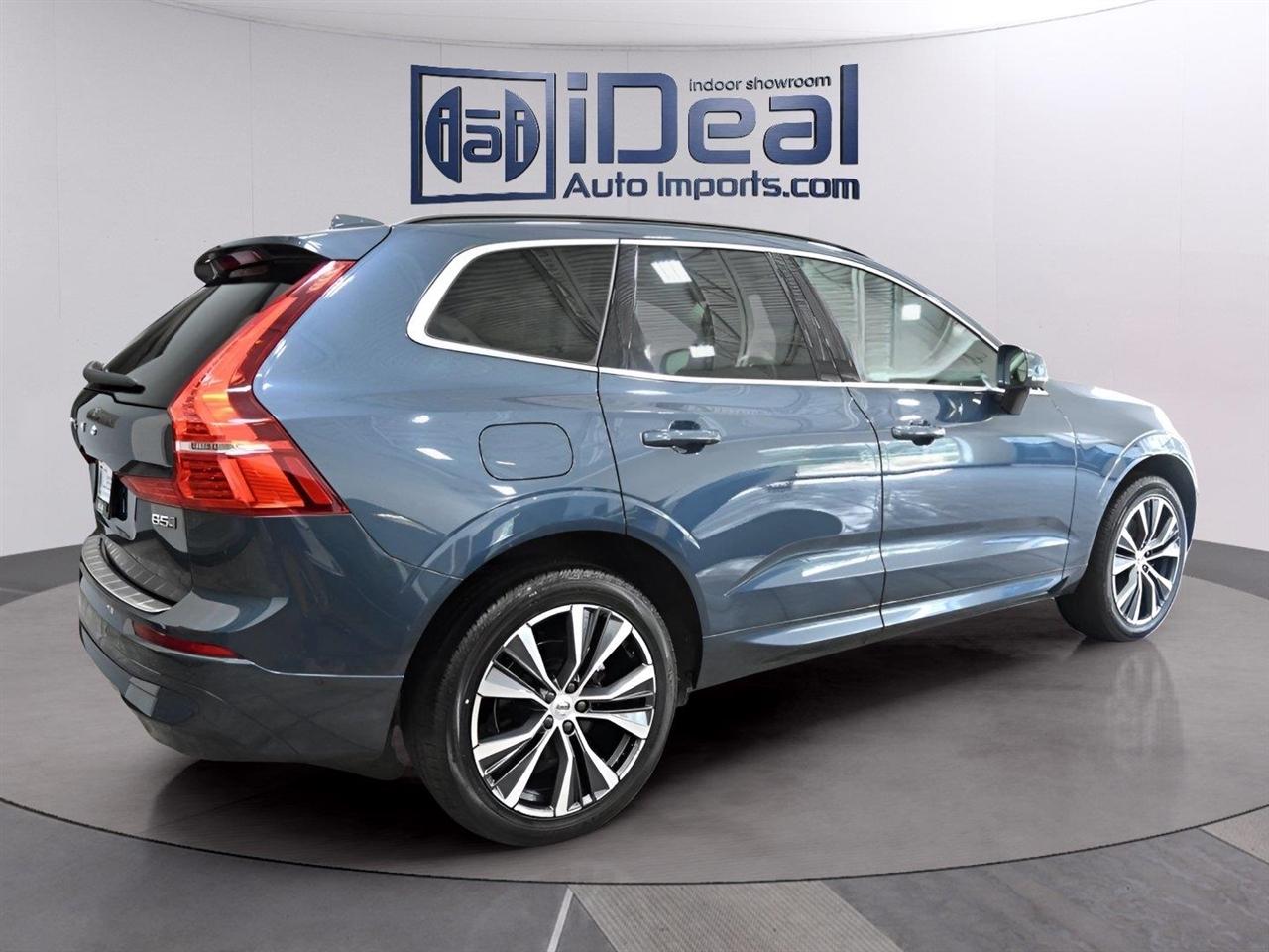 Volvo XC60 B5 AWD Momentum 2022