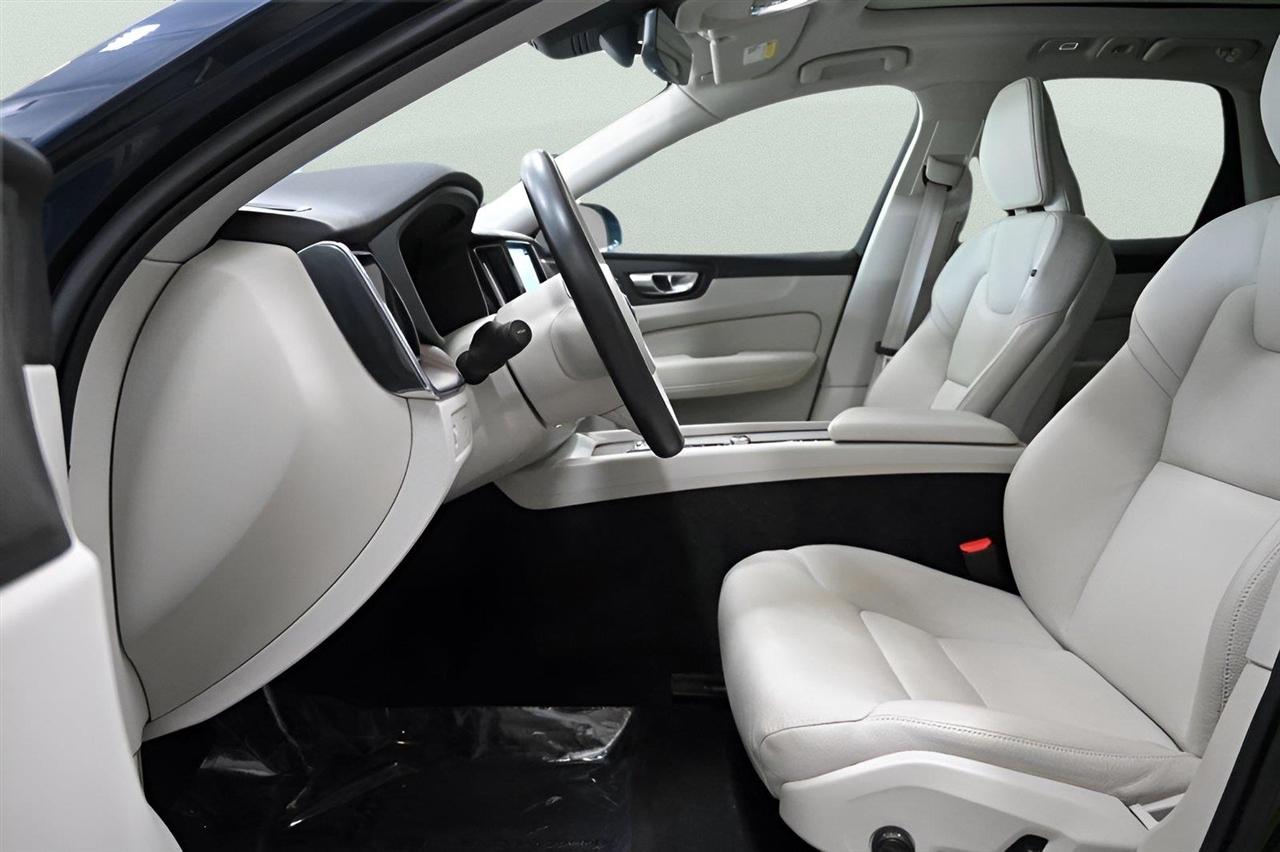 Volvo XC60 B5 AWD Momentum 2022