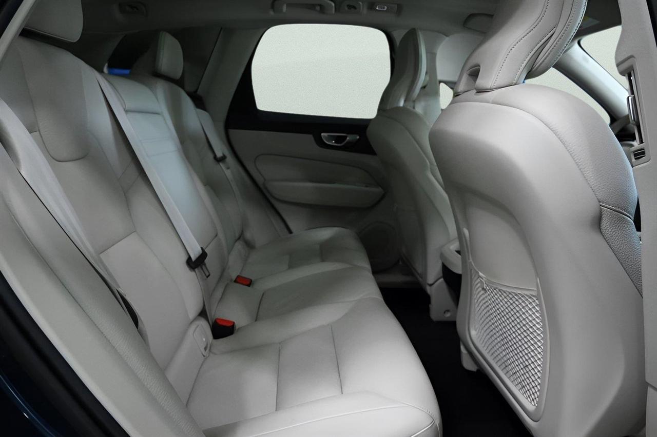 Volvo XC60 B5 AWD Momentum 2022