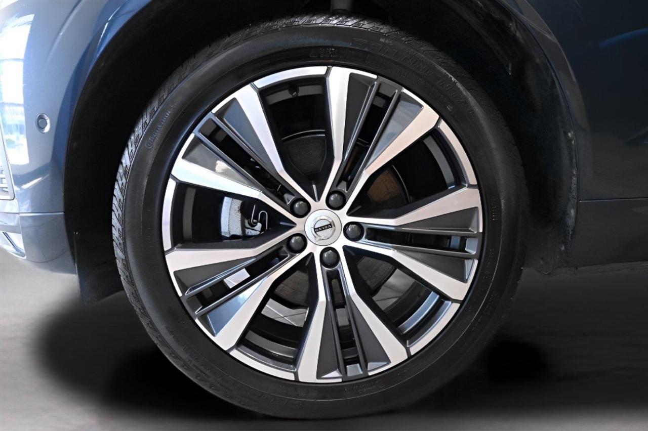 Volvo XC60 B5 AWD Momentum 2022