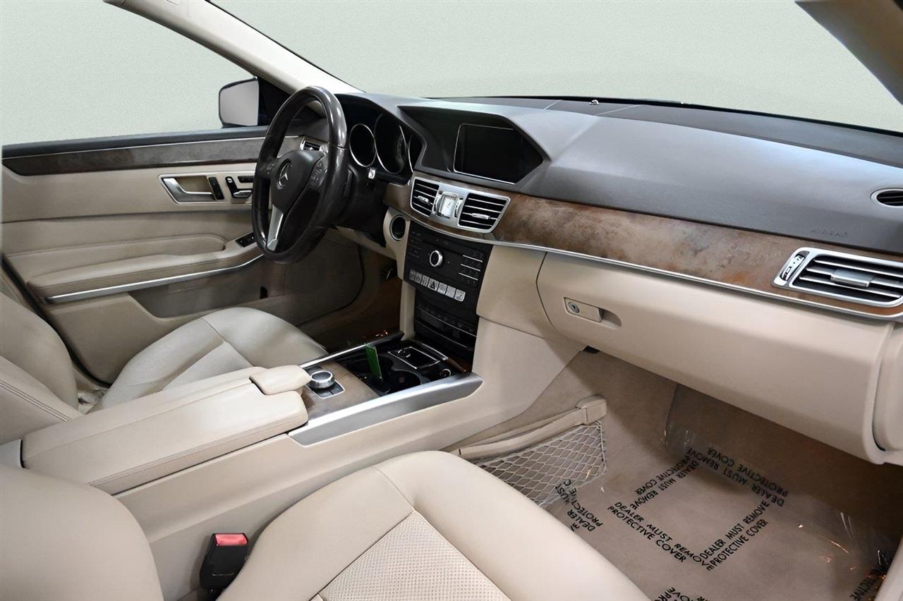 Mercedes-Benz E-Class 4dr Sdn E 350 Luxury 4MATIC 2016