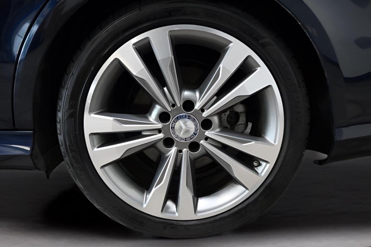 Mercedes-Benz E-Class 4dr Sdn E 350 Luxury 4MATIC 2016