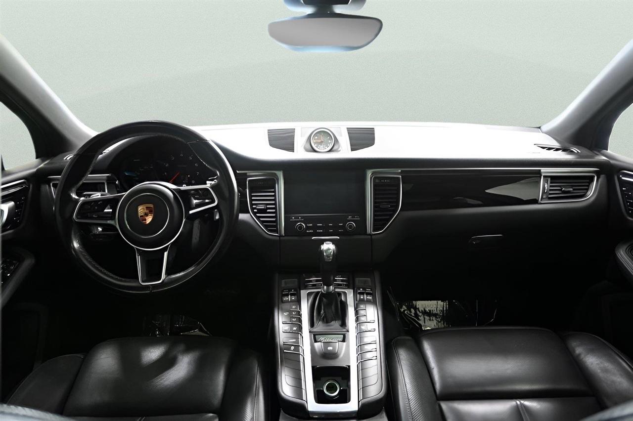Porsche Macan AWD 2018