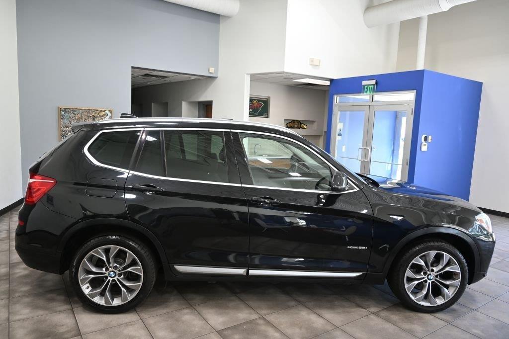 BMW X3 xDrive28i Sports Activity Vehicle 2017