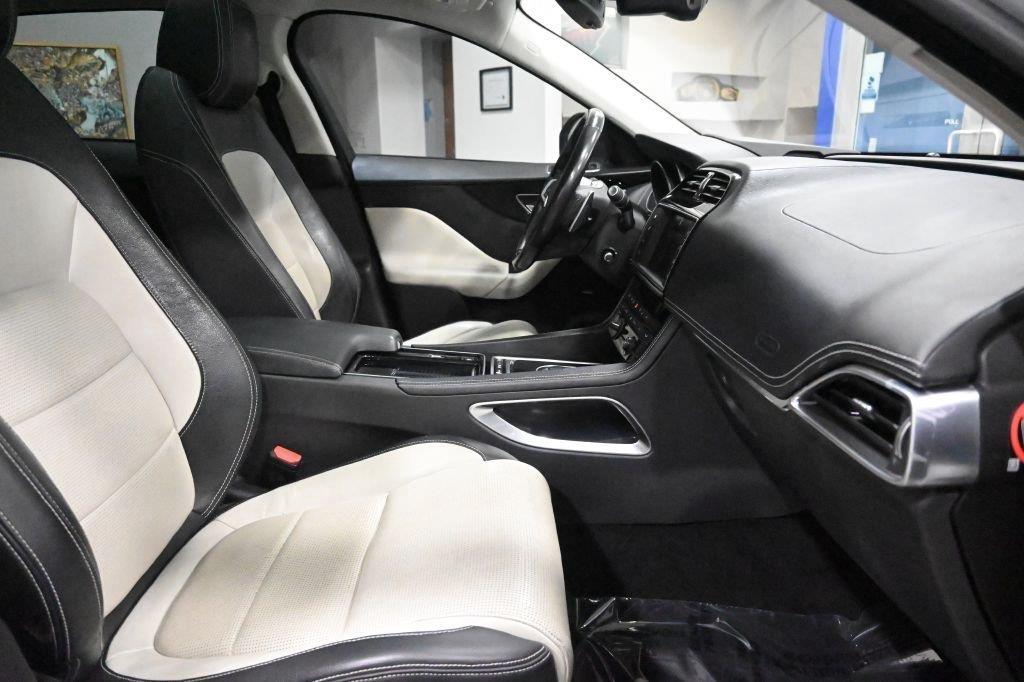 Jaguar F-Pace 35t R-Sport AWD 2018