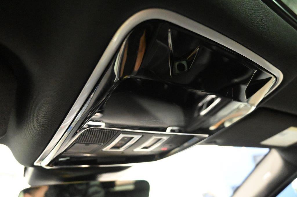 Land Rover Range Rover Velar P250 R-Dynamic SE 2019