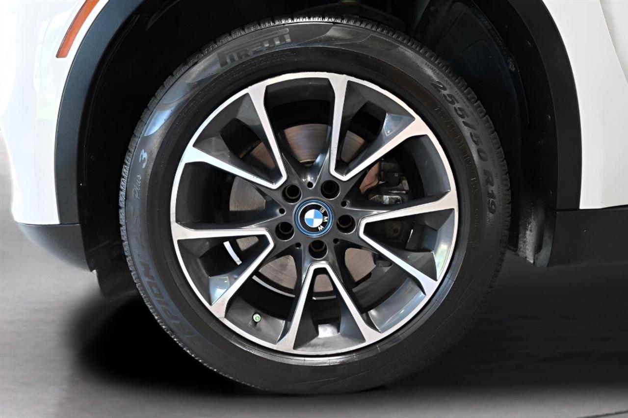 BMW X5 xDrive40e iPerformance Sports Activity Vehicle 2018
