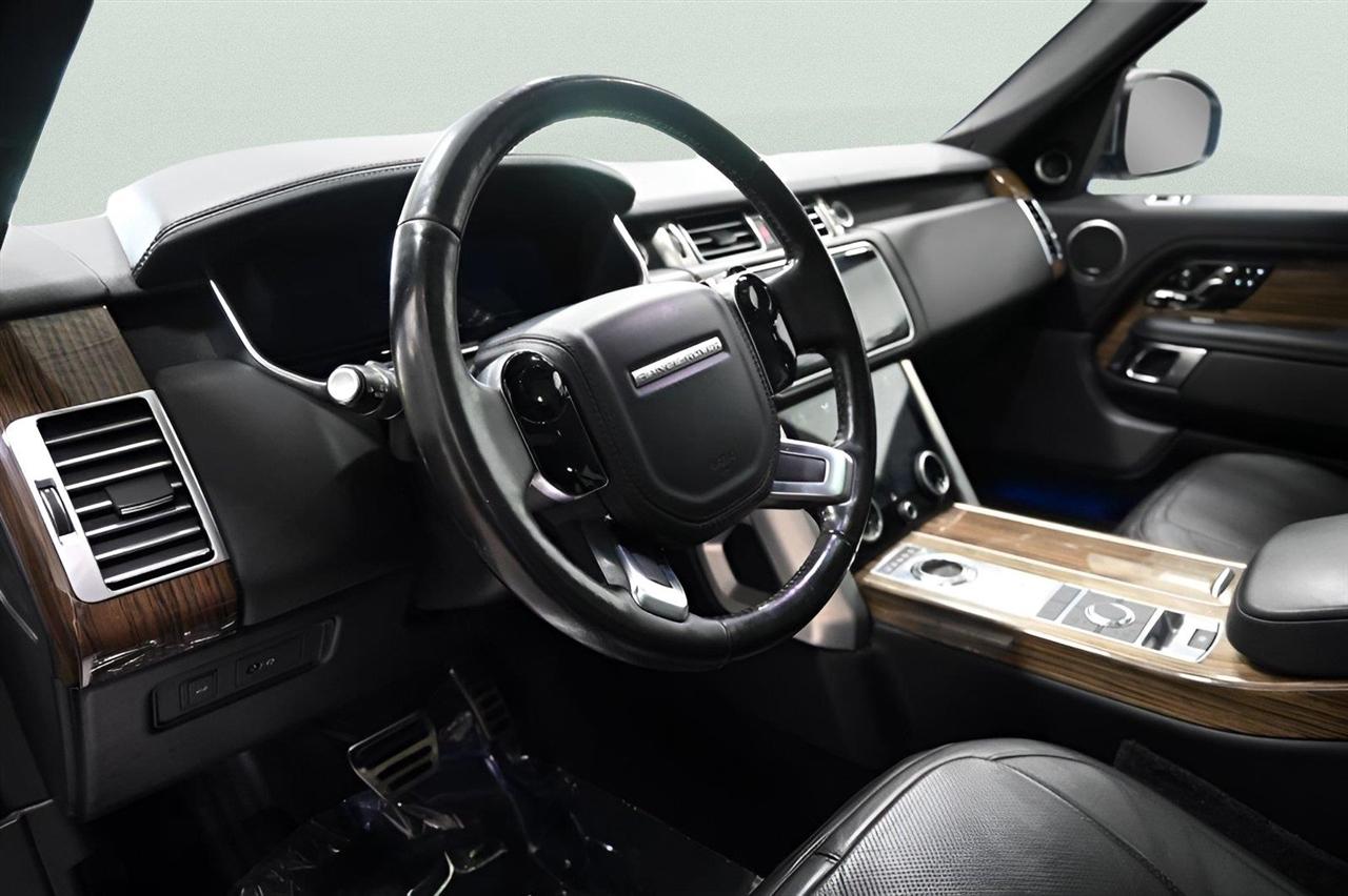 Land Rover Range Rover V8 Supercharged SWB 2018
