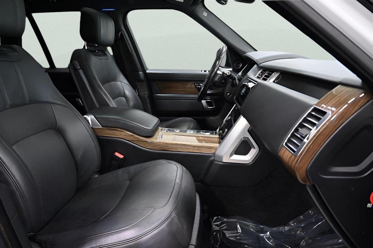 Land Rover Range Rover V8 Supercharged SWB 2018