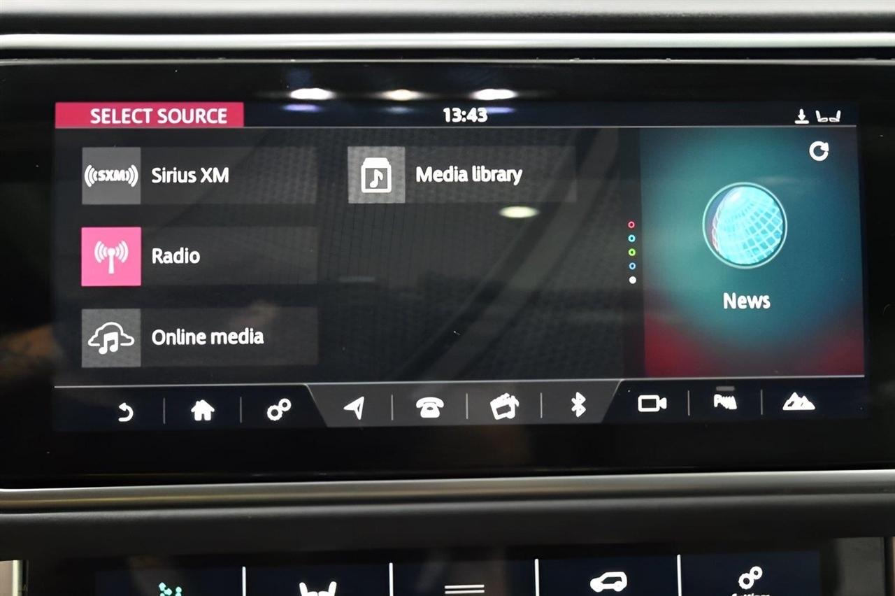 Land Rover Range Rover V8 Supercharged SWB 2018