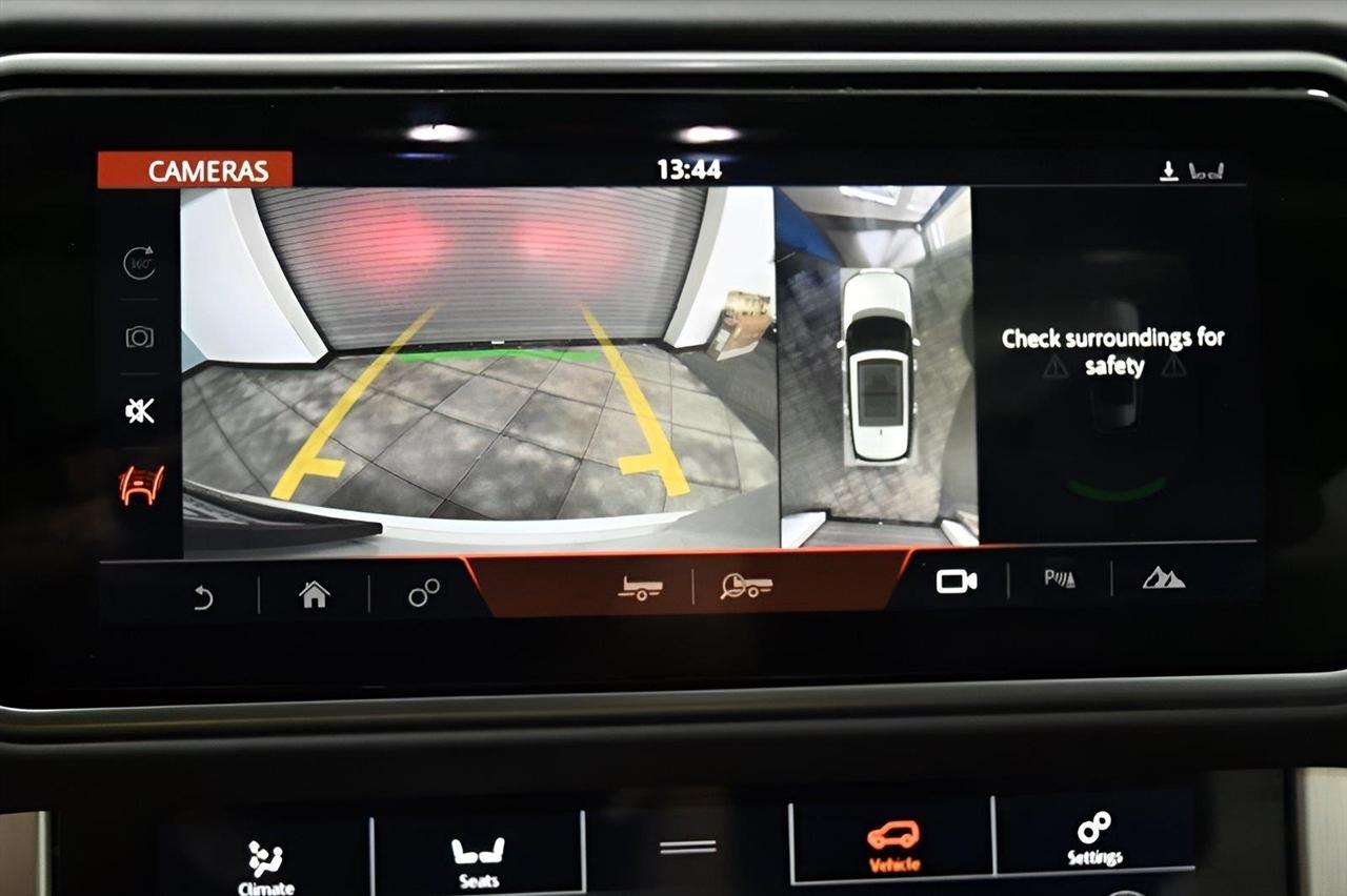 Land Rover Range Rover V8 Supercharged SWB 2018