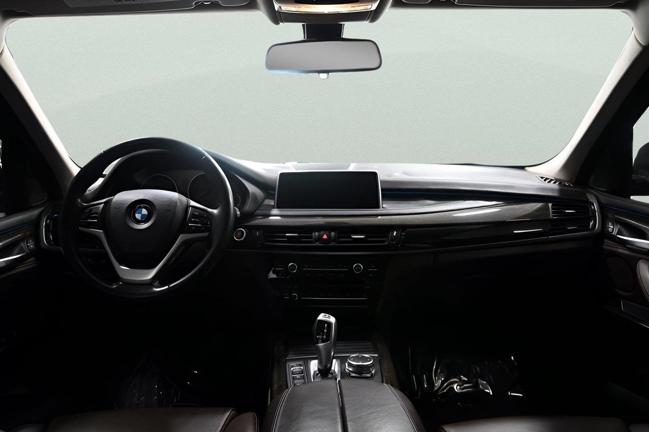 BMW X5 AWD 4dr xDrive50i 2015
