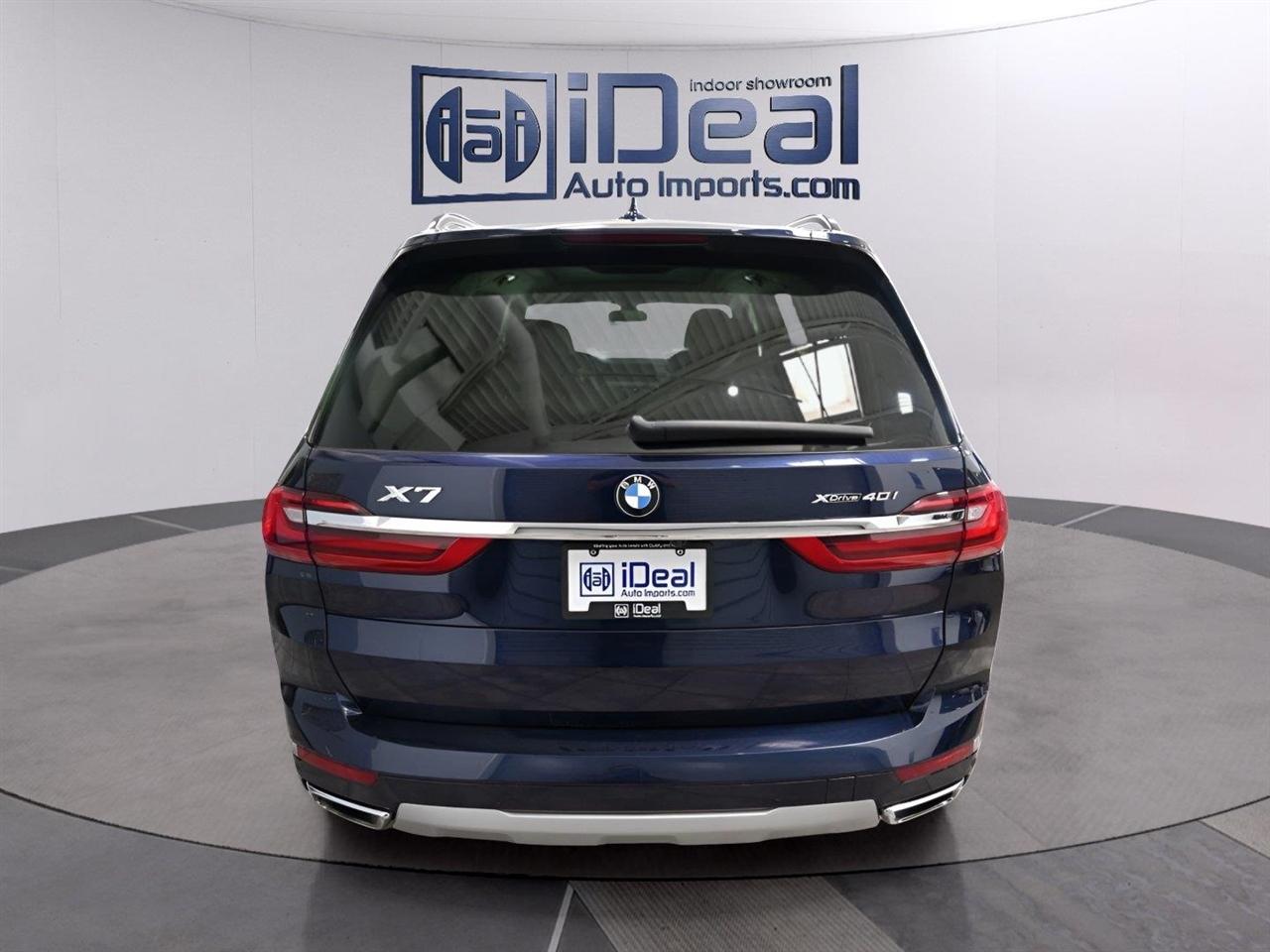 BMW X7 xDrive40i Sports Activity Vehicle 2022