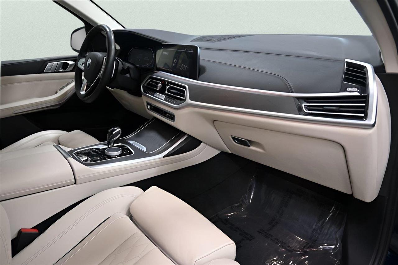 BMW X7 xDrive40i Sports Activity Vehicle 2022