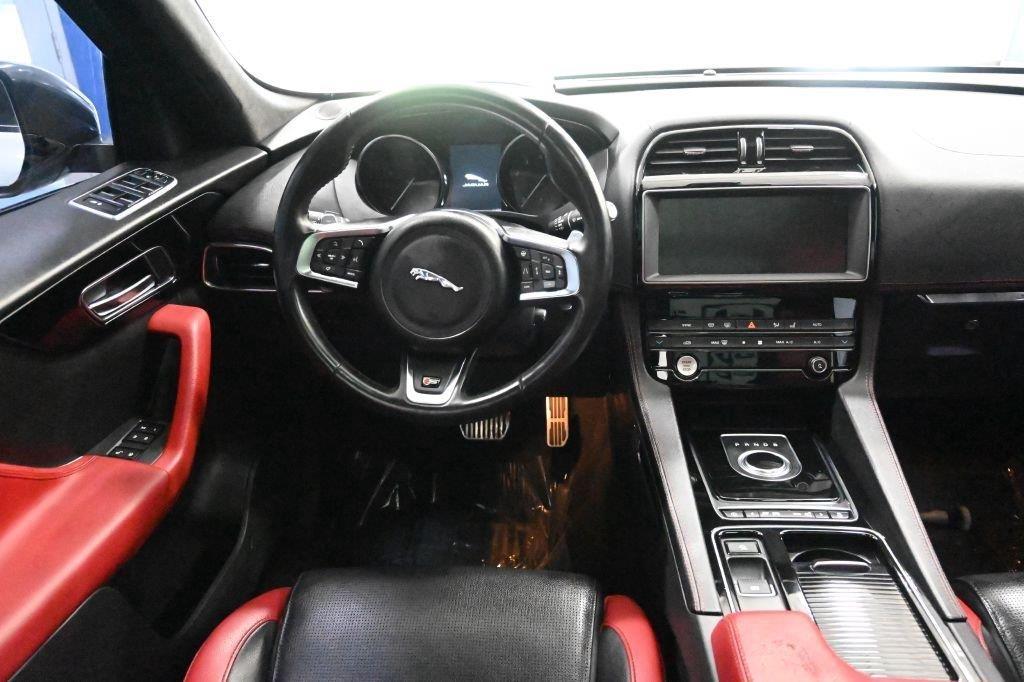 Jaguar F-Pace S AWD 2020