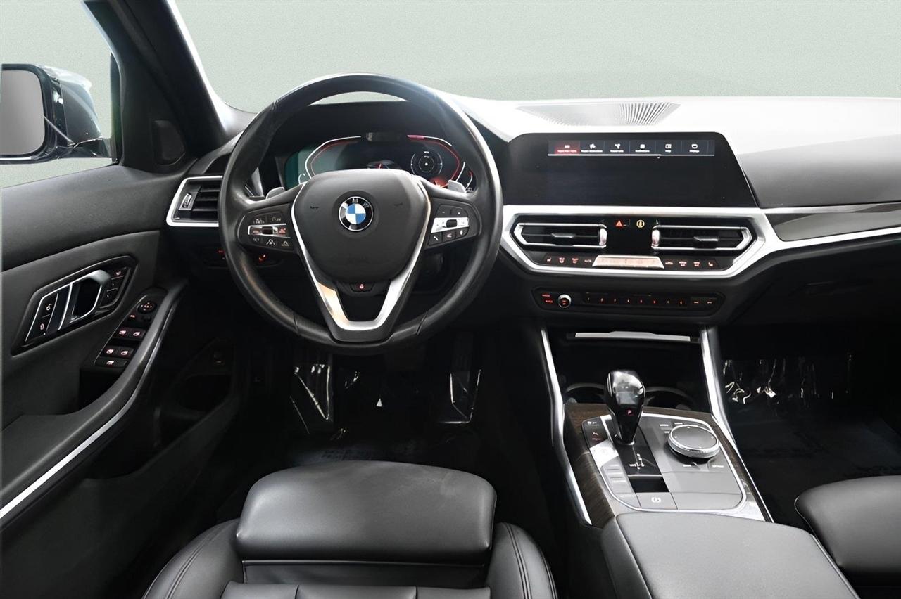 BMW 3 Series 330i xDrive Sedan 2019