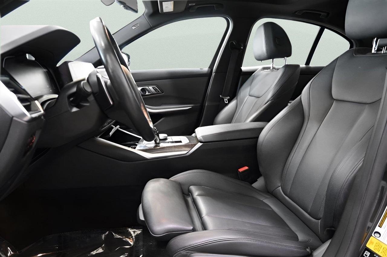 BMW 3 Series 330i xDrive Sedan 2019