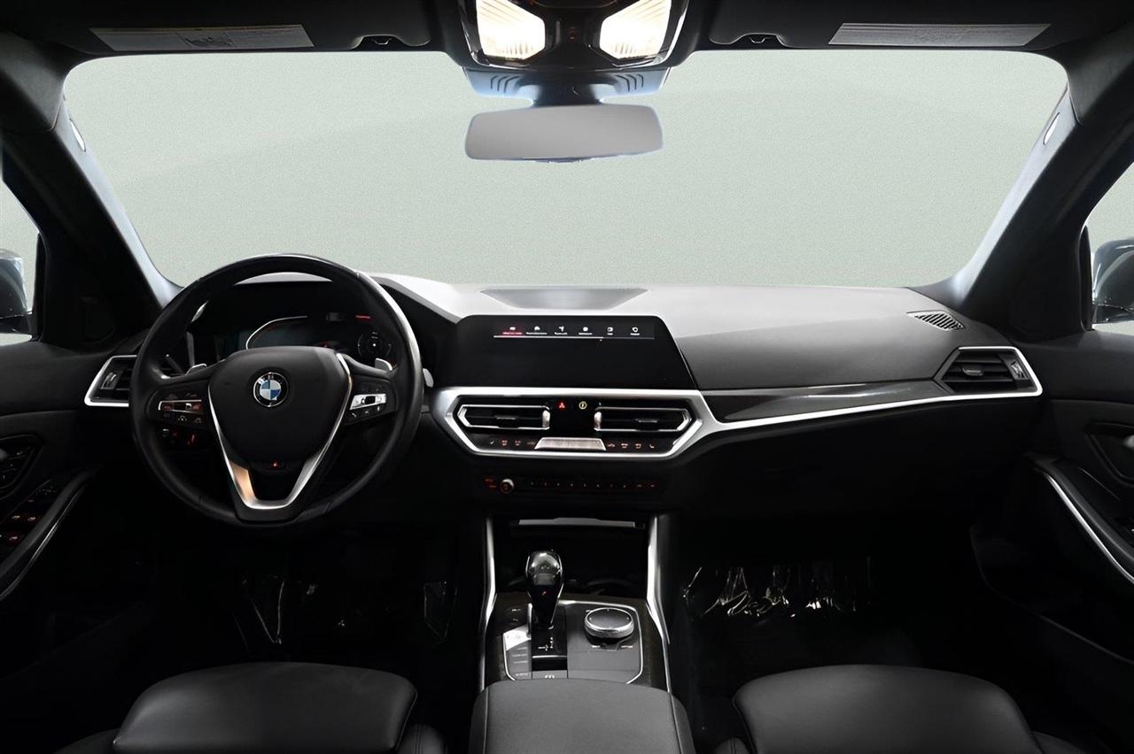 BMW 3 Series 330i xDrive Sedan 2019