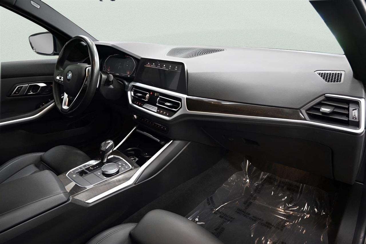 BMW 3 Series 330i xDrive Sedan 2019