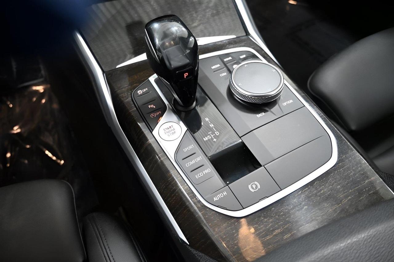 BMW 3 Series 330i xDrive Sedan 2019