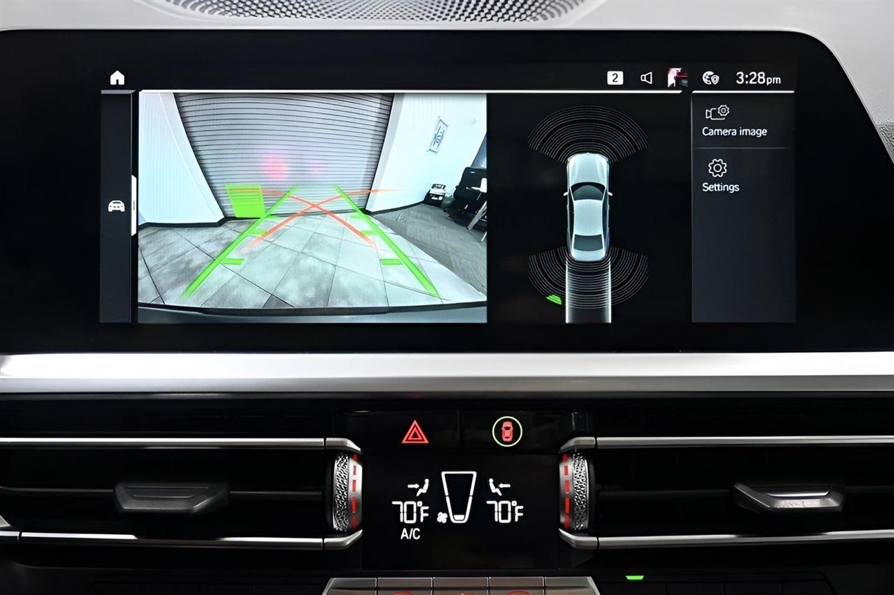 BMW 3 Series 330i xDrive Sedan 2019
