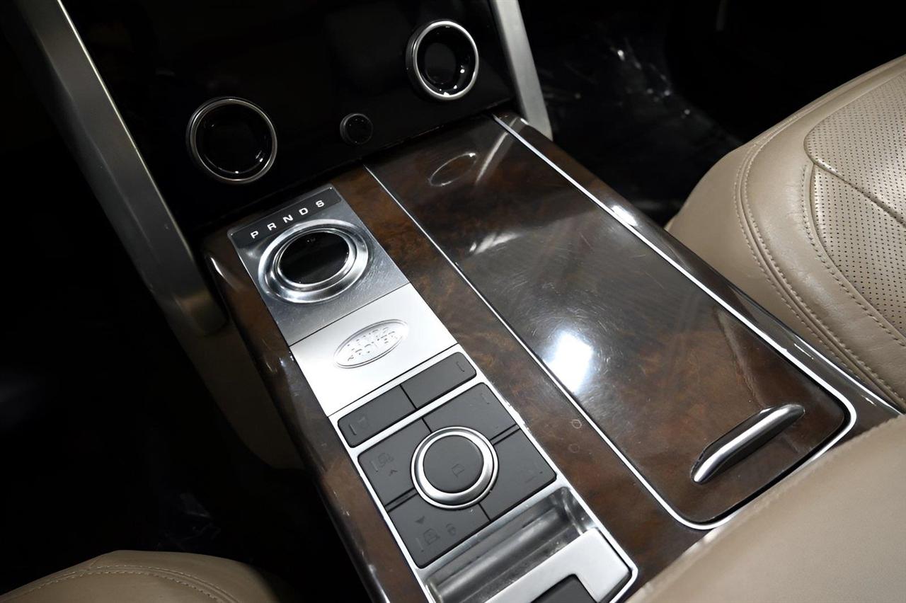 Land Rover Range Rover V8 Supercharged SWB 2019