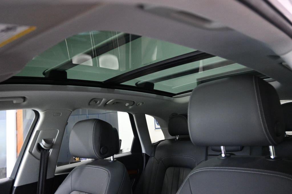 Audi Q5 Premium Plus 45 TFSI quattro 2021