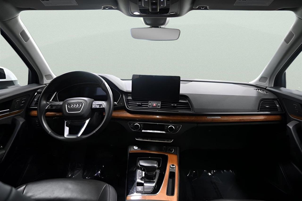 Audi Q5 Premium Plus 45 TFSI quattro 2021