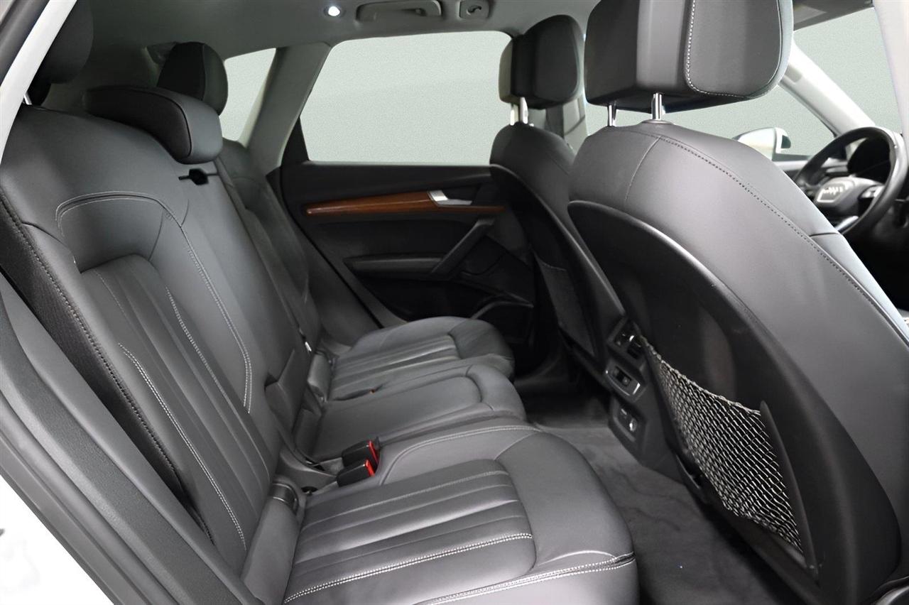 Audi Q5 Premium Plus 45 TFSI quattro 2021