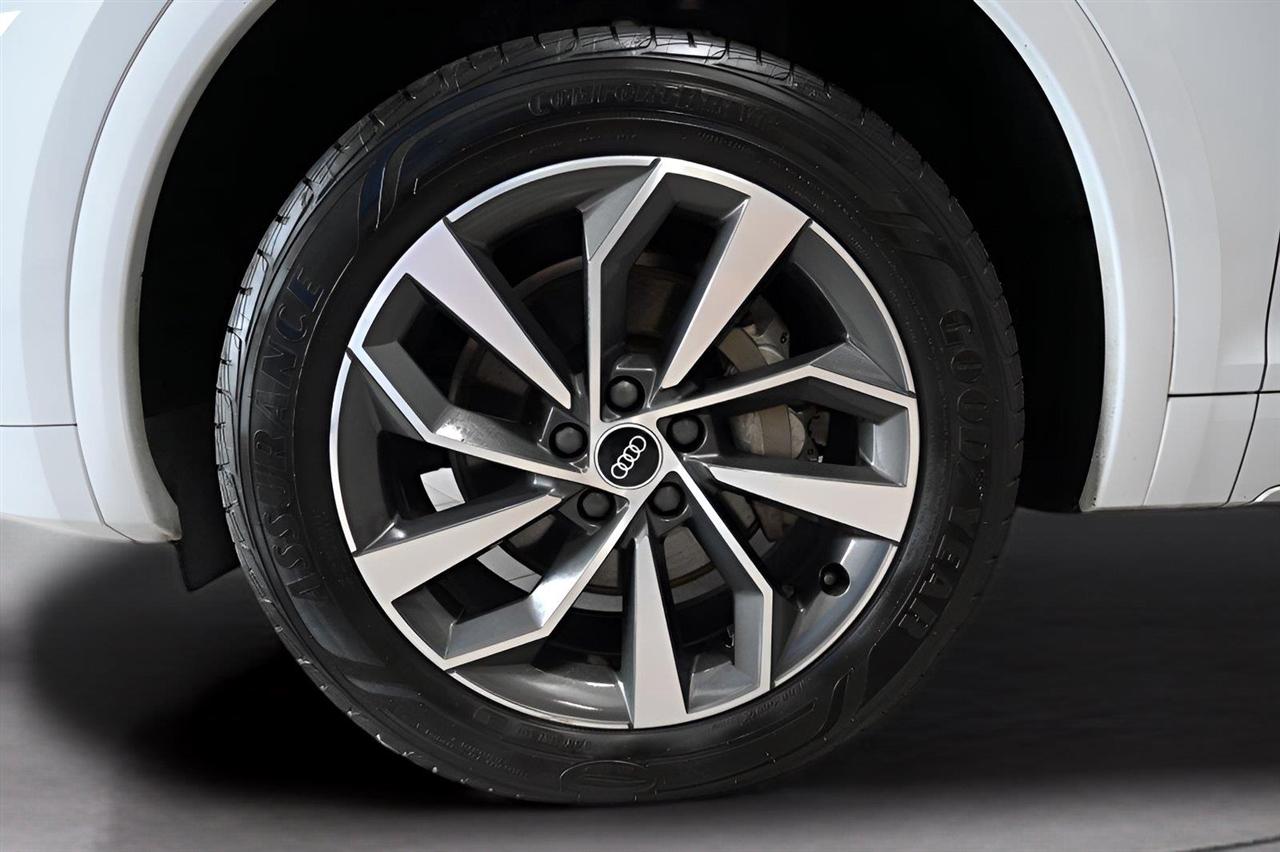 Audi Q5 Premium Plus 45 TFSI quattro 2021