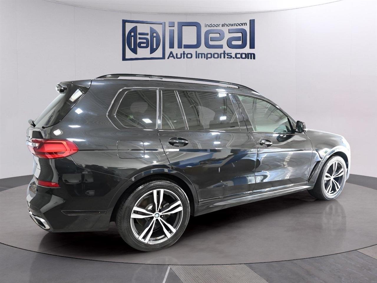 BMW X7 xDrive40i Sports Activity Vehicle 2020