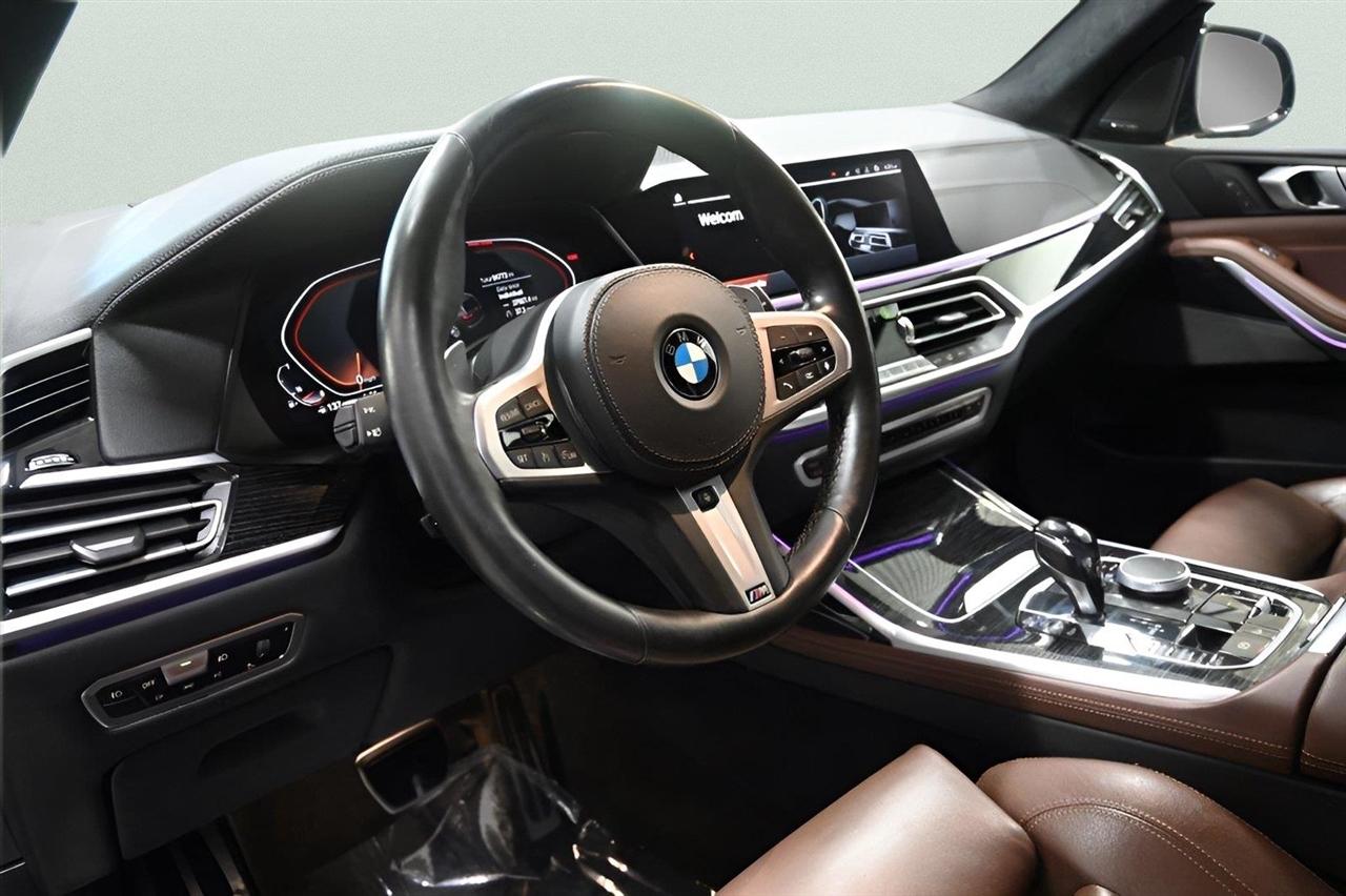 BMW X7 xDrive40i Sports Activity Vehicle 2020