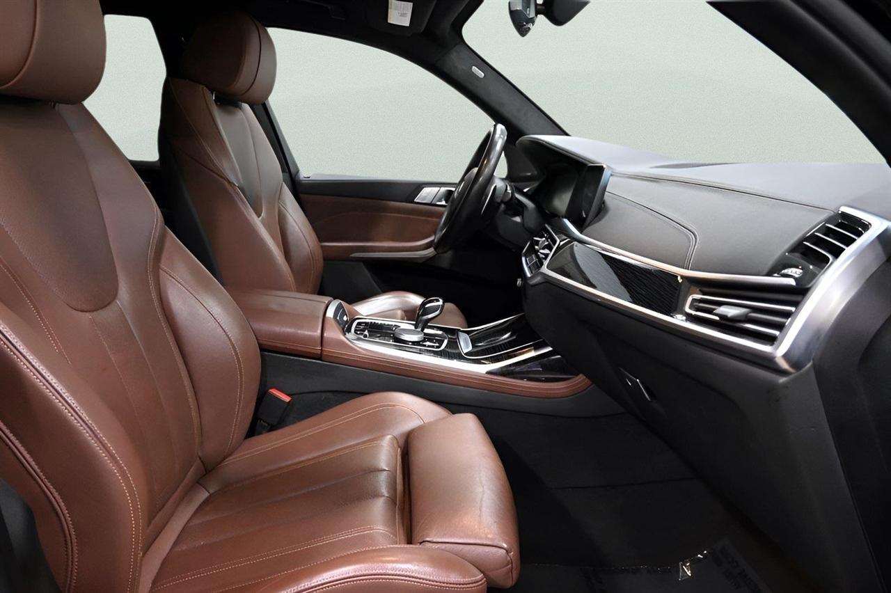 BMW X7 xDrive40i Sports Activity Vehicle 2020