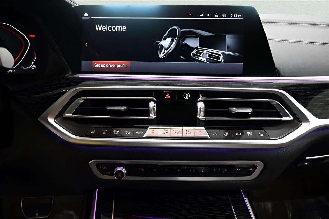 BMW X7 xDrive40i Sports Activity Vehicle 2020
