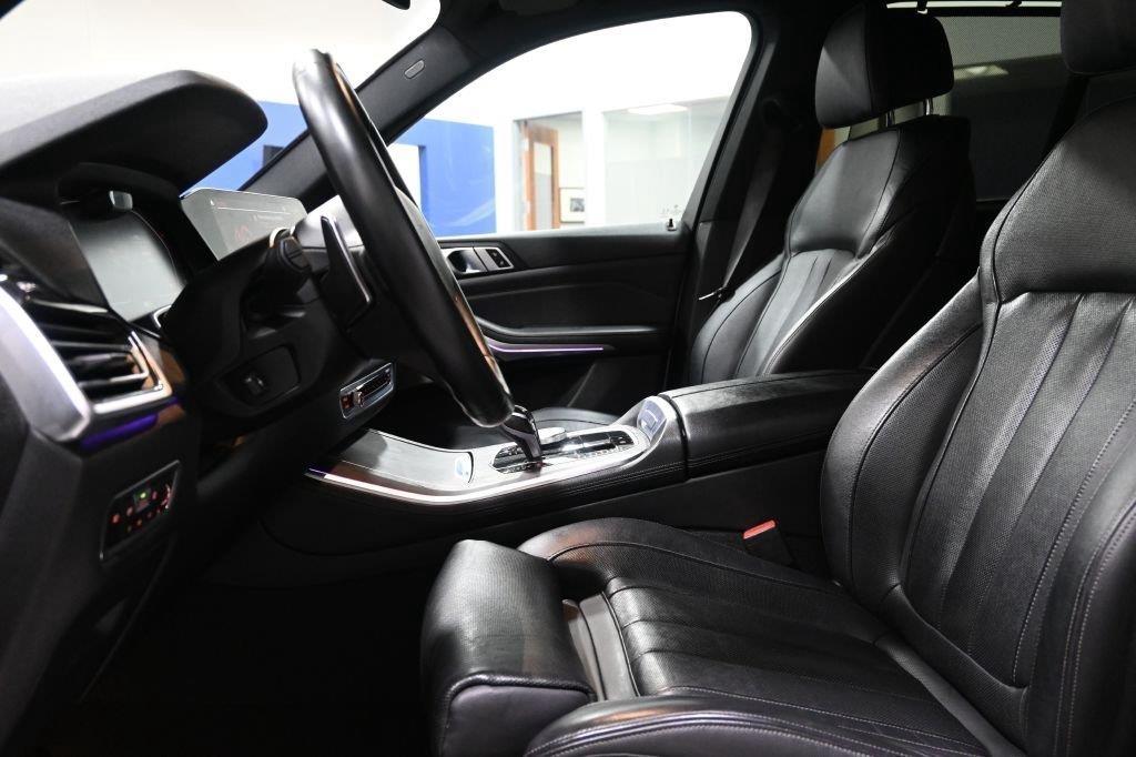 BMW X5 xDrive50i Sports Activity Vehicle 2019