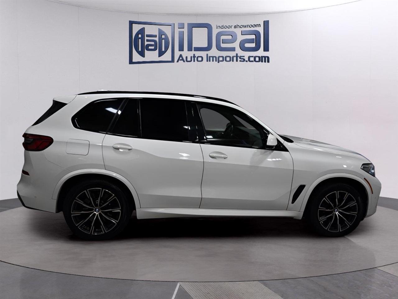 BMW X5 xDrive50i Sports Activity Vehicle 2019