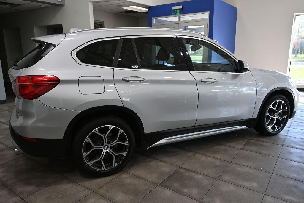 BMW X1 xDrive28i Sports Activity Vehicle 2021