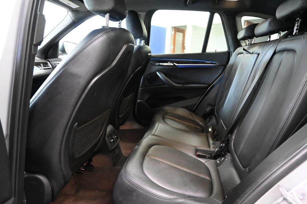 BMW X1 xDrive28i Sports Activity Vehicle 2021