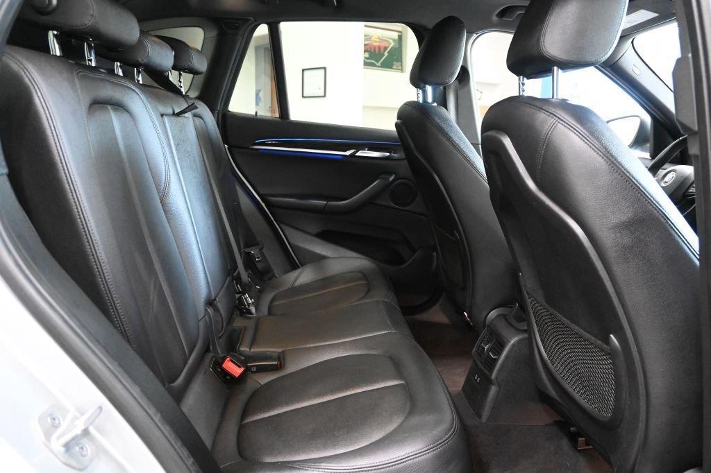 BMW X1 xDrive28i Sports Activity Vehicle 2021