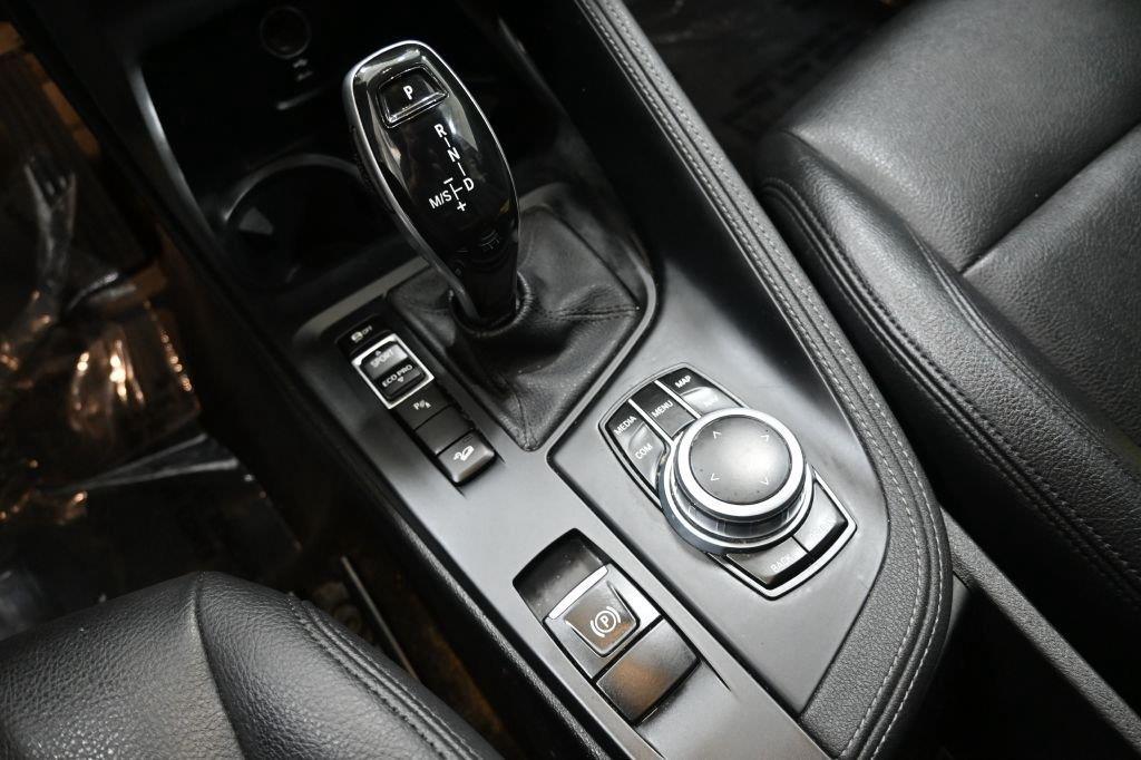BMW X1 xDrive28i Sports Activity Vehicle 2021
