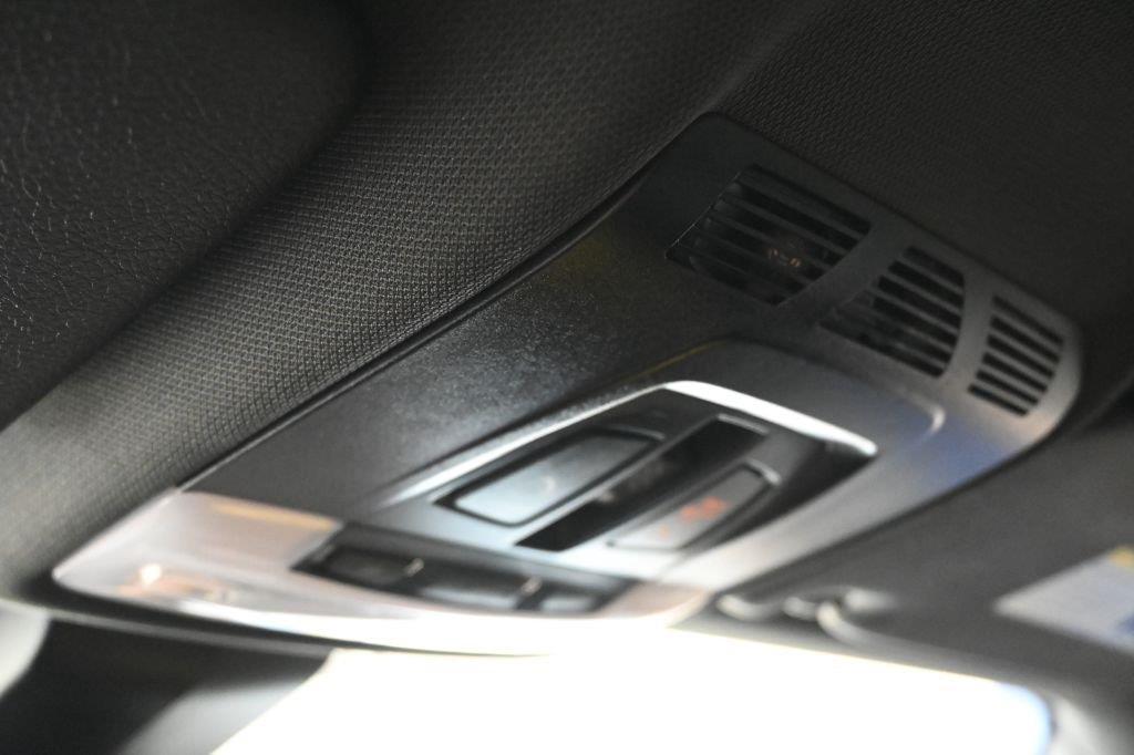 BMW X1 xDrive28i Sports Activity Vehicle 2021