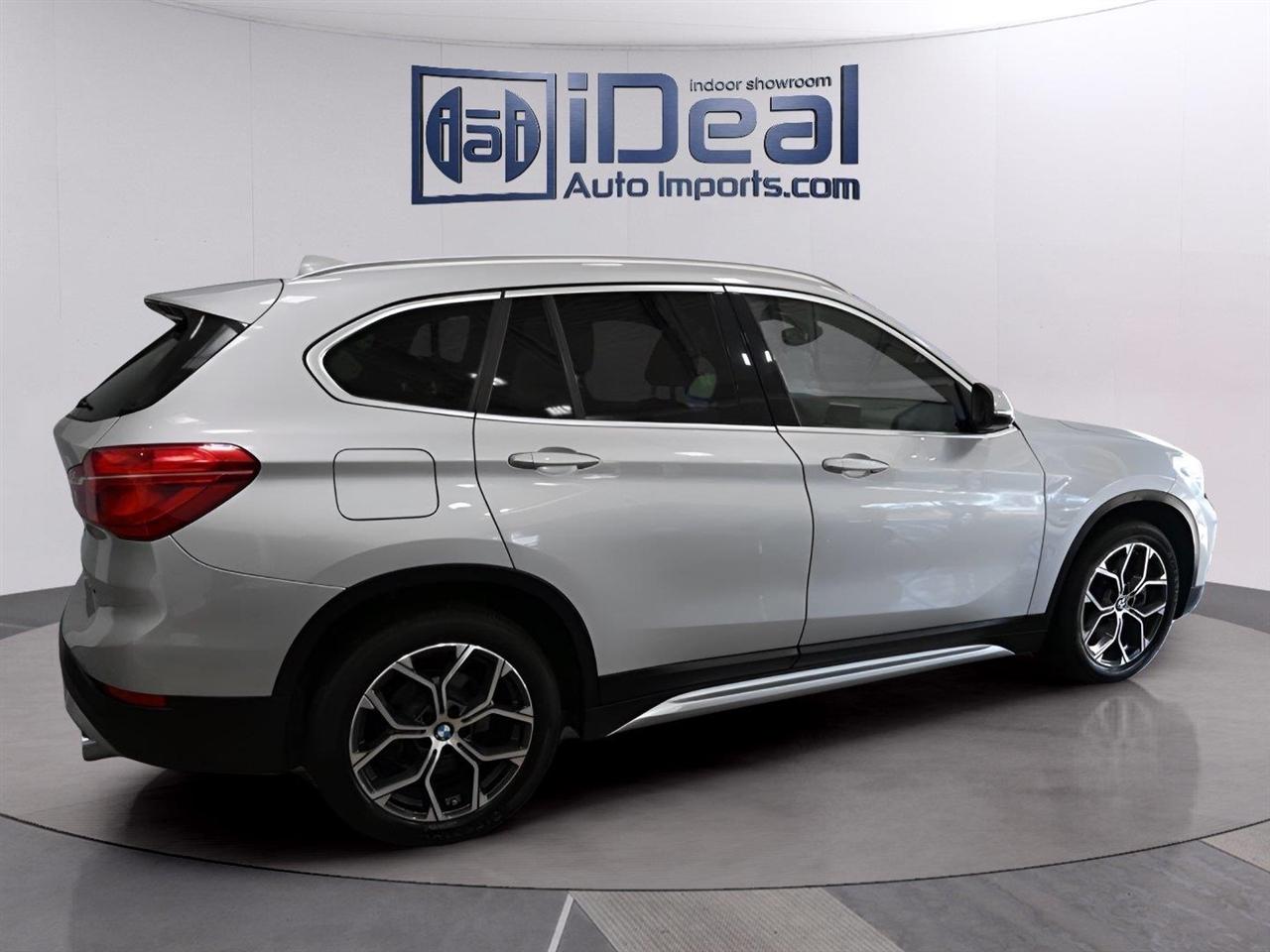 BMW X1 xDrive28i Sports Activity Vehicle 2021