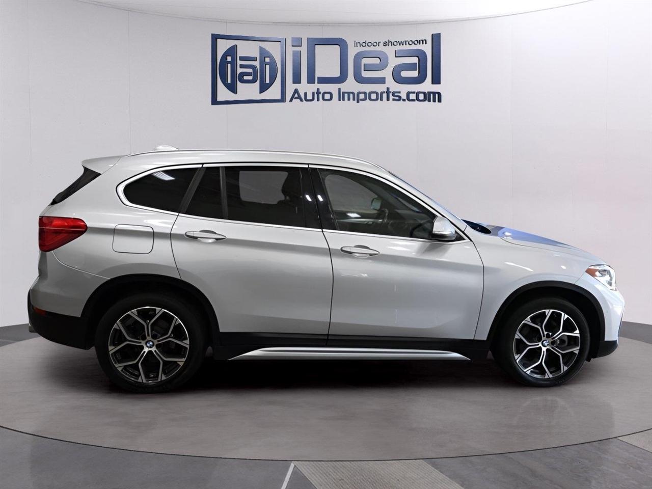 BMW X1 xDrive28i Sports Activity Vehicle 2021